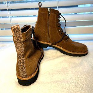 dolce vita Brown Suede Tie up Side Zip boots Size 9.5